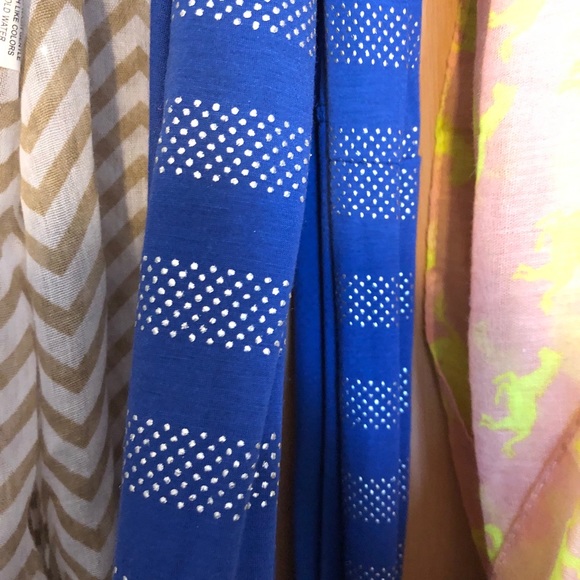 Infinity scarf lot! - Picture 3 of 6